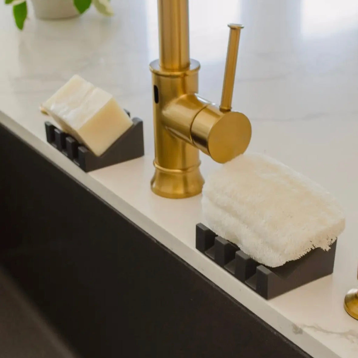 Silicone Draining Soap Dish by Mother Earth ME