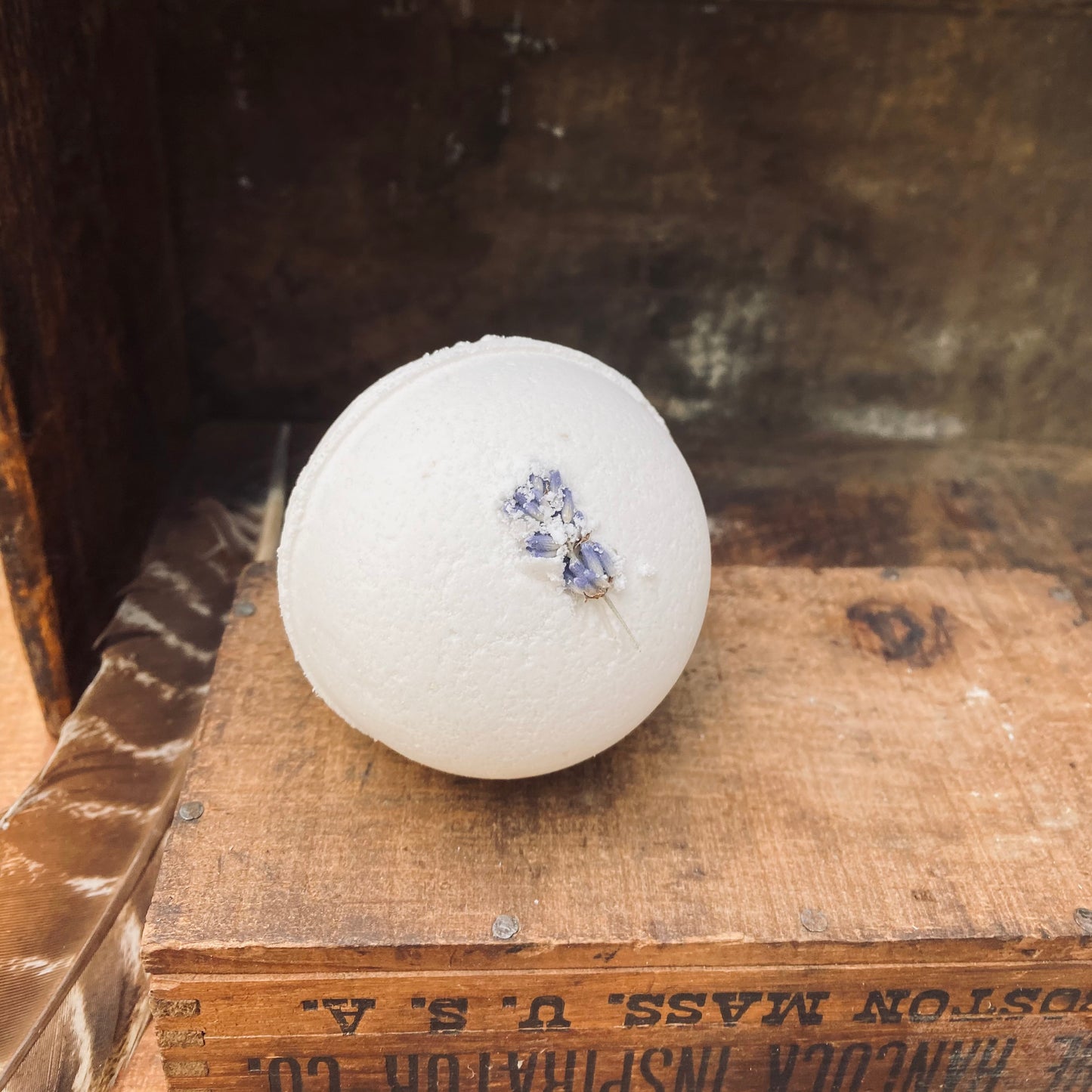 Hippie Bath Bomb with Goat Milk - Lavender Essential Oil - 8oz XLARGE - The Hippie Farmer