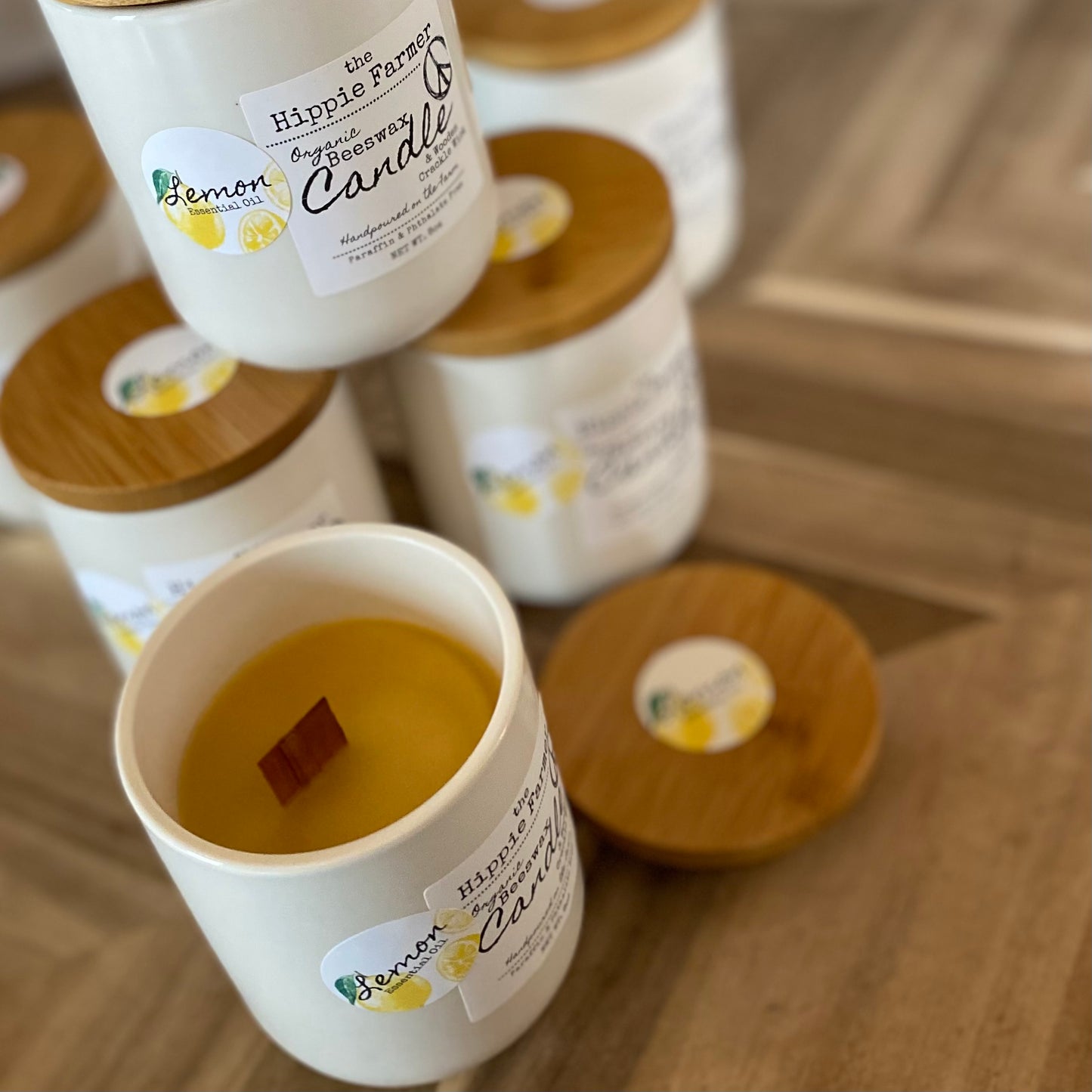 Organic Beeswax Candles with Wooden Crackle Wick - Lemon Essential Oil - The Hippie Farmer