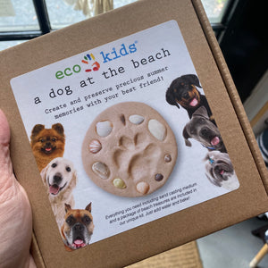 A dog at the Beach - Paw Kit - by eco Kids