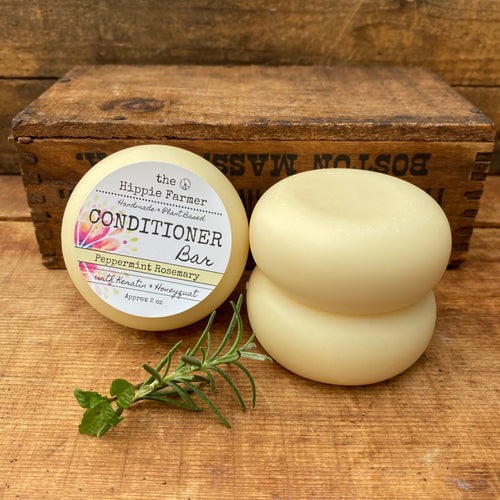 Solid Conditioner Bar with Keratin & Honeyquat- Peppermint Rosemary EO 2oz - The Hippie Farmer