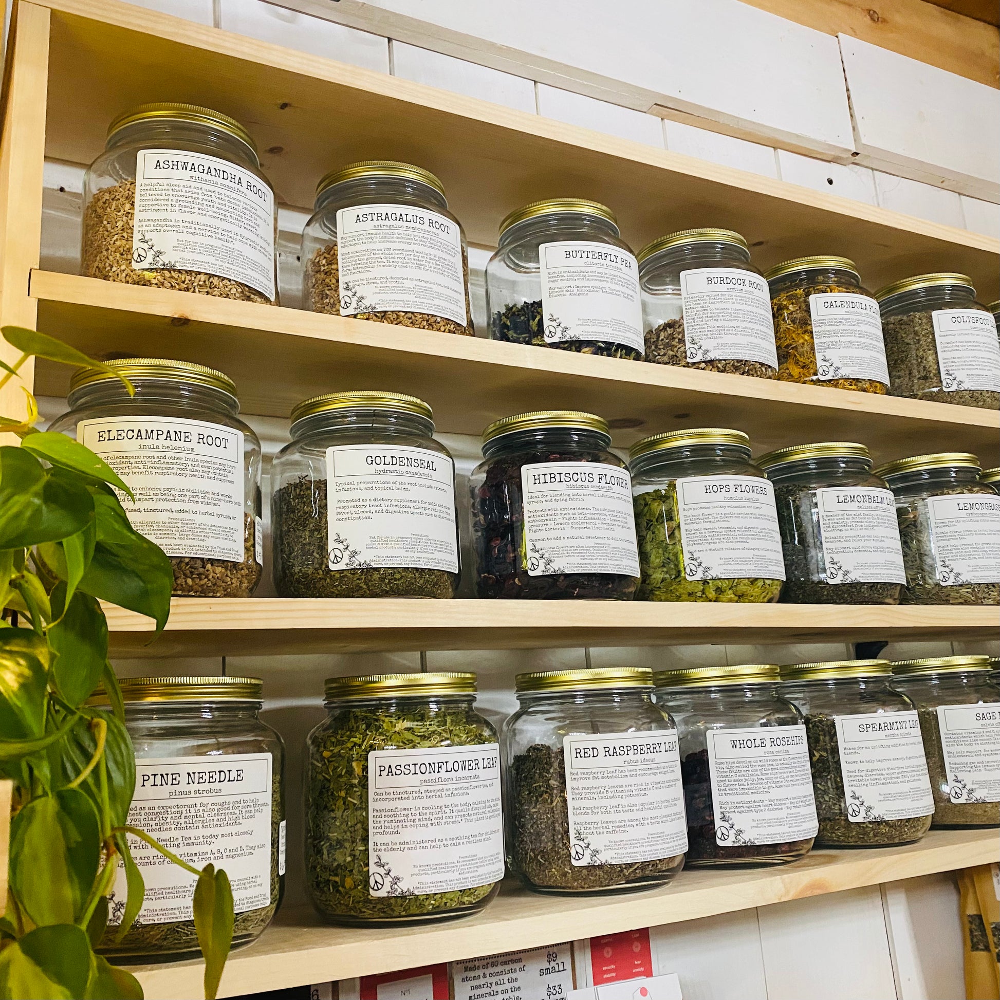 Loose Leaf Herbs - per half oz - Organic - The Hippie Farmer